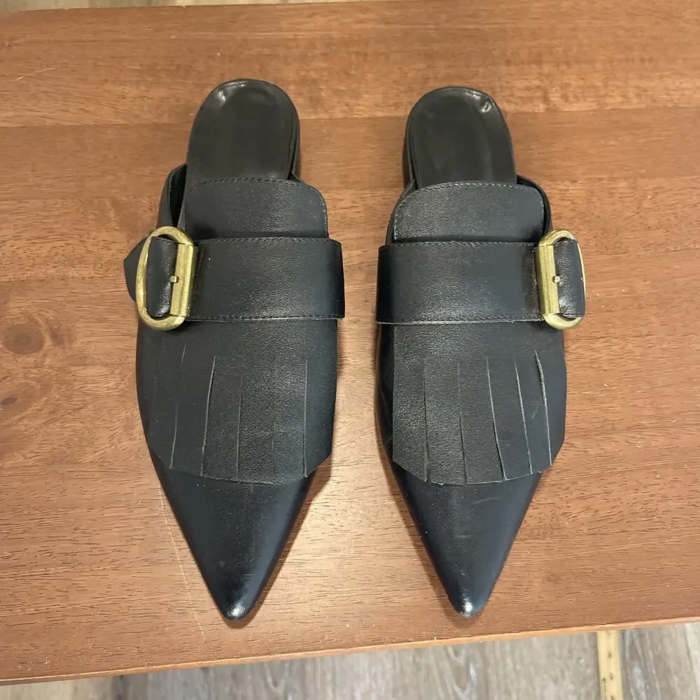 Black Leather Mules Sz 7 Pointy Toe Vero Cuoio Witchy Goth Brass Buckle Fringe - Picture 3 of 15
